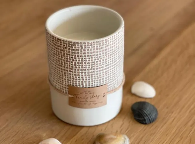 Apartament 4 P A 50 M De La *